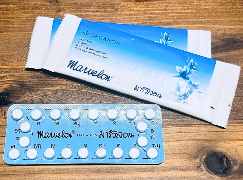 マーベロン(Marvelon)のパッケージと21錠入っているシート
