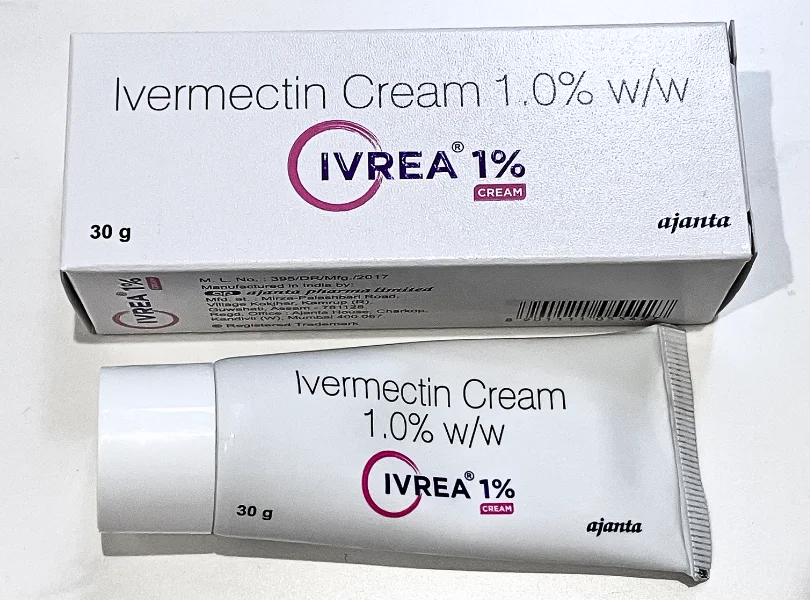 イブレアクリーム（イベルメクチンクリーム / IVREA CREAM）1%の箱とチューブ