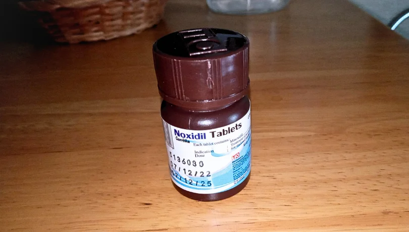 ノキシジル(Noxidil)のボトル