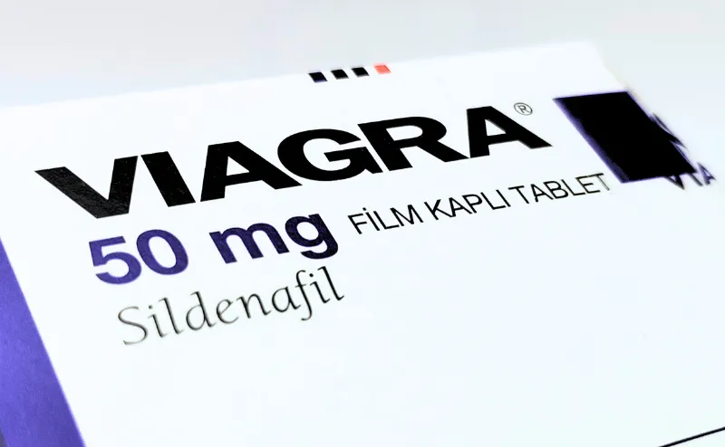バイアグラ（VIAGRA）50mgの箱に印刷されているロゴ部分をアップにした写真