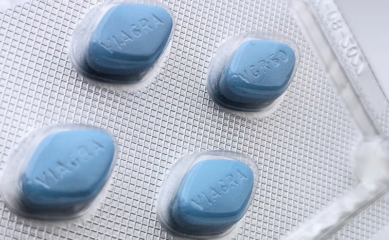 バイアグラ（VIAGRA）50mgの4錠が入ったシート